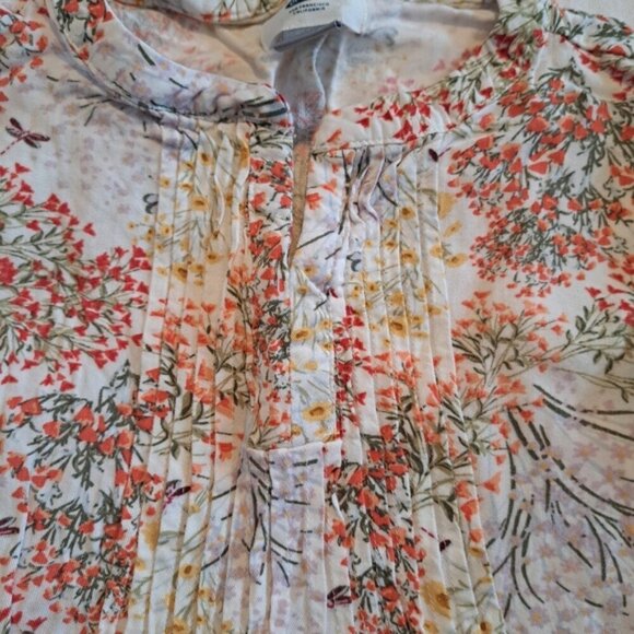 Old Navy girls size 6 -7 dress rayon floral print 3/4 sleeve, tuxedo placket EUC - Picture 2 of 4